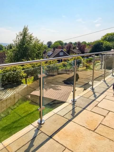 Balustrades & Handrails